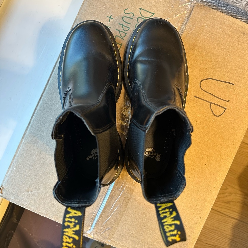 Dr. Martens 2976 Platform Black Leather Chelsea Boots - Picture 6 of 7